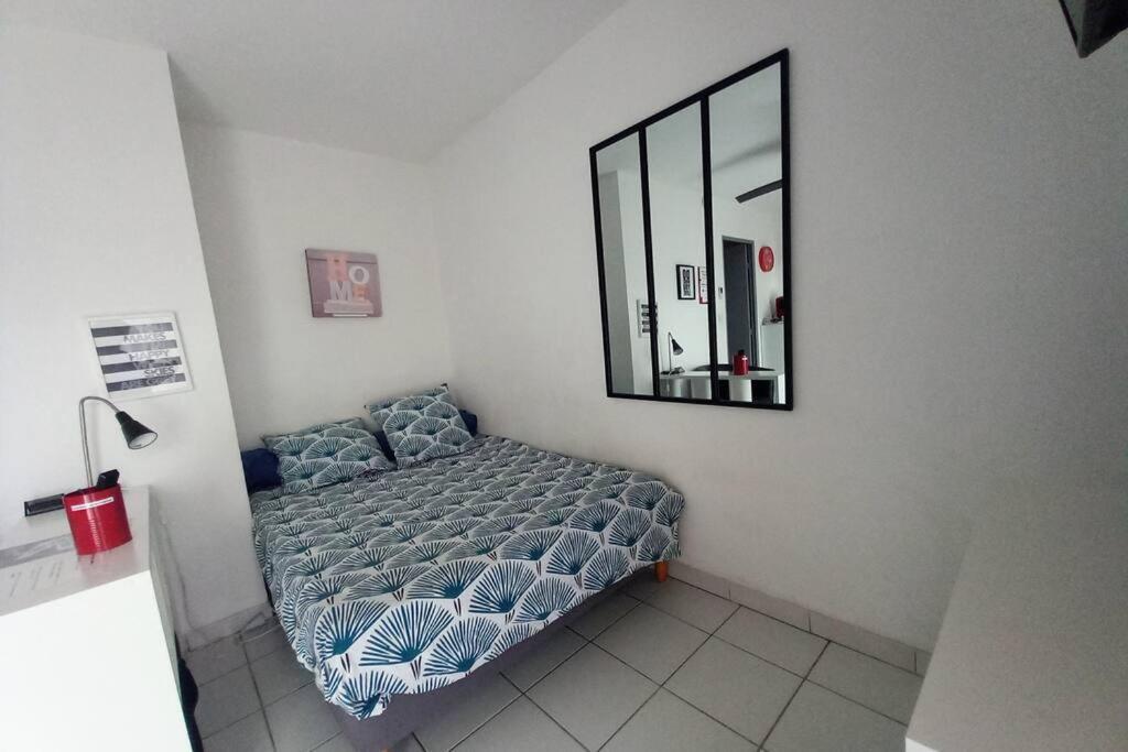 Costieres Climatise Parking Gratuit Lave Linge Loggia *