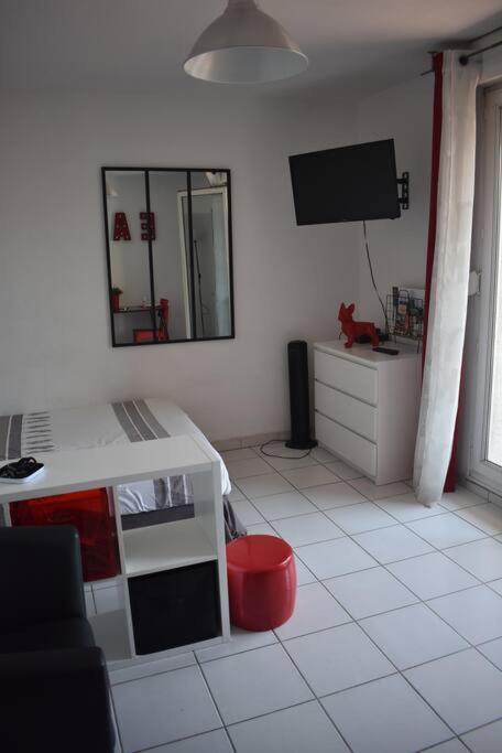 Costieres Climatise Parking Gratuit Lave Linge Loggia * Nîmes